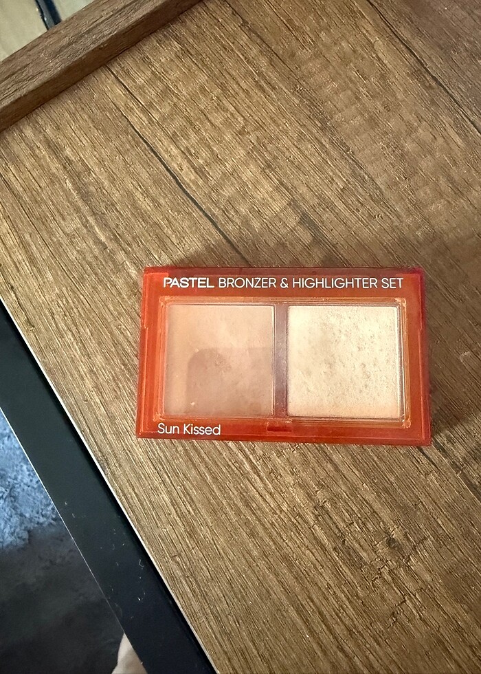 Pastel Bronzer aydınlatıcı - Görsel 2
