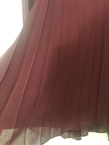 Stradivarius Pileli şifon midi etek