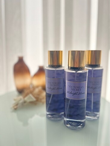 Victoria?s Secret midnıght bloom