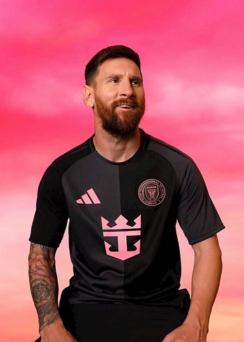 Messi forması hiç giyilmedi - Görsel 4