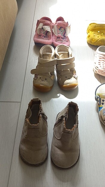 Kiz bebek ayakkabi bot terlik sandalet panduf