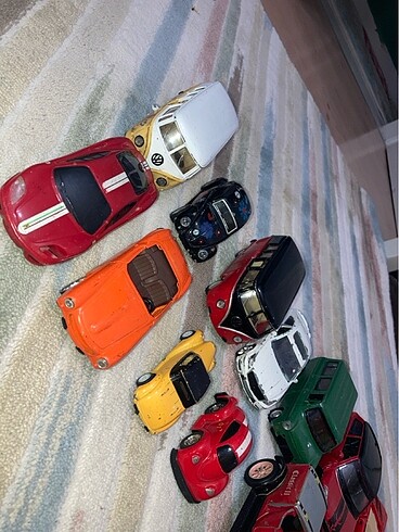 25 adet metal araba