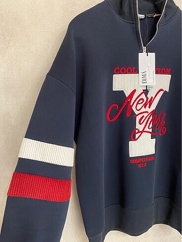 Diğer NY Nakışlı Yarım Fermuarlı Sweat
