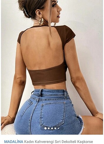 sırt dekolteli crop