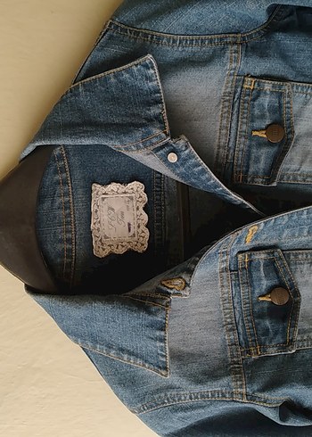 xs Beden Düğmeli Kısa Mavi Denim Ceket