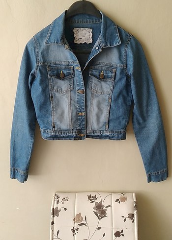 Düğmeli Kısa Mavi Denim Ceket