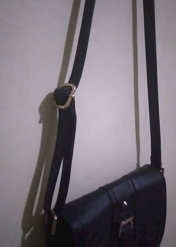 Beden Siyah Deri Tokalı Kadın Çanta