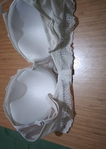 xl Beden Beyaz Dantelli Bohem Minimalist Sütyen