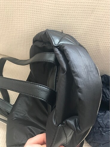  Beden siyah Renk Lc waikiki sırt çantası