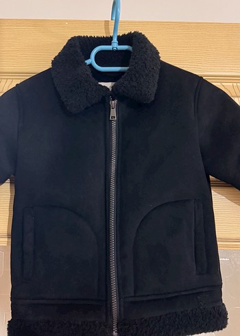 Siyah Peluş Detaylı erkek çocuk Mont - Görsel 2