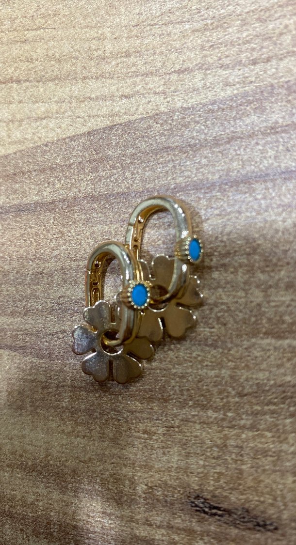 Altın Renkli Çelik Küpe - Görsel 3