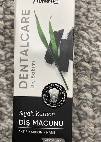 Homm Life Siyah Karbonlu Naneli Diş Macunu 75 ml - Görsel 3