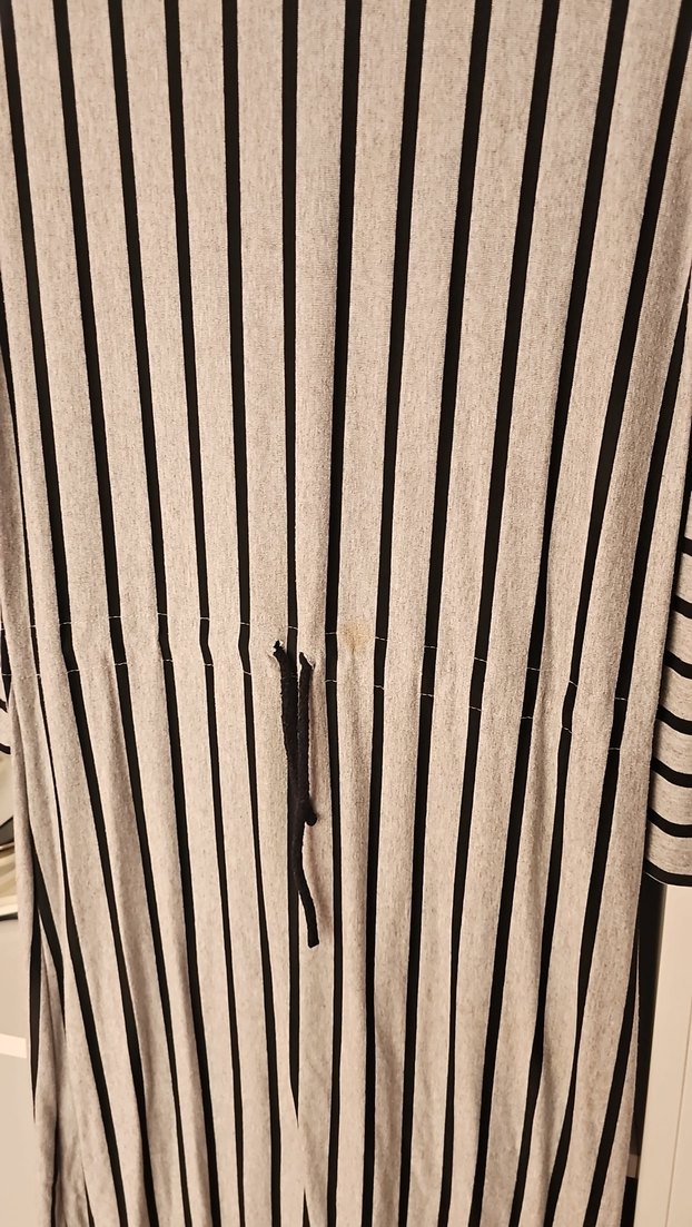 Gri Çizgili Uzun Kadın Elbise - Görsel 2