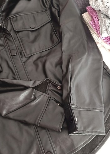 Düğmeli Siyah Deri Kadın Ceket - Görsel 4