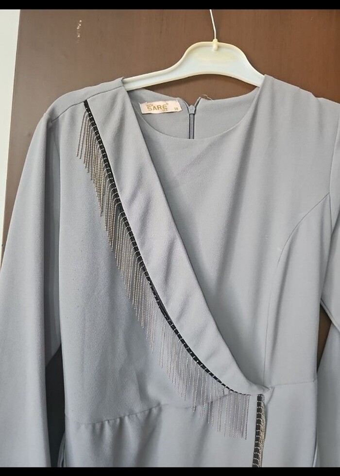 Gri tesettür elbise - Görsel 3