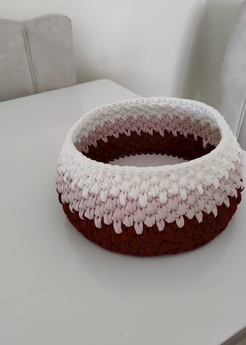 Bordo ve Beyaz Örgü Sepet - Görsel 2