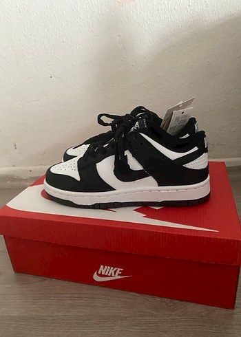 Nike Sneaker - Görsel 2