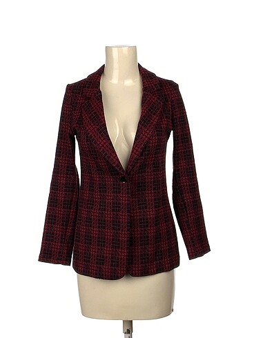 Diğer Blazer %70 İndirimli.