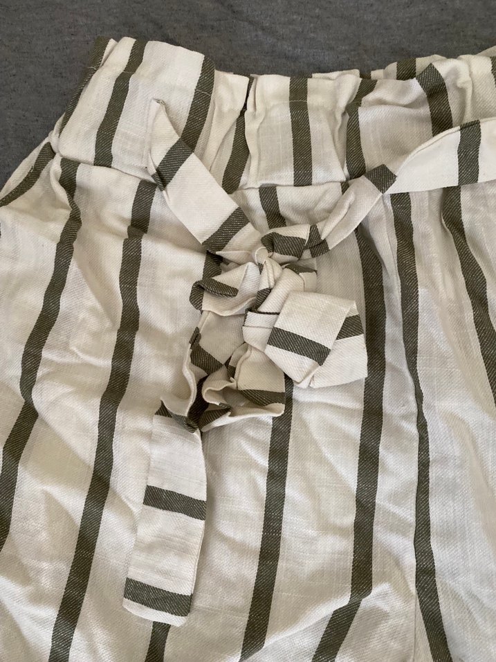 Çizgili Kemerli Hamile Şortu - Görsel 2