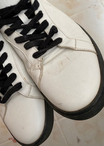 Hotiç marka beyaz siyah bağcıklı ayakkabı - Görsel 3