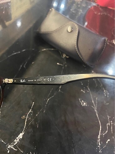  Beden Rayban Güneş Gözlüğü
