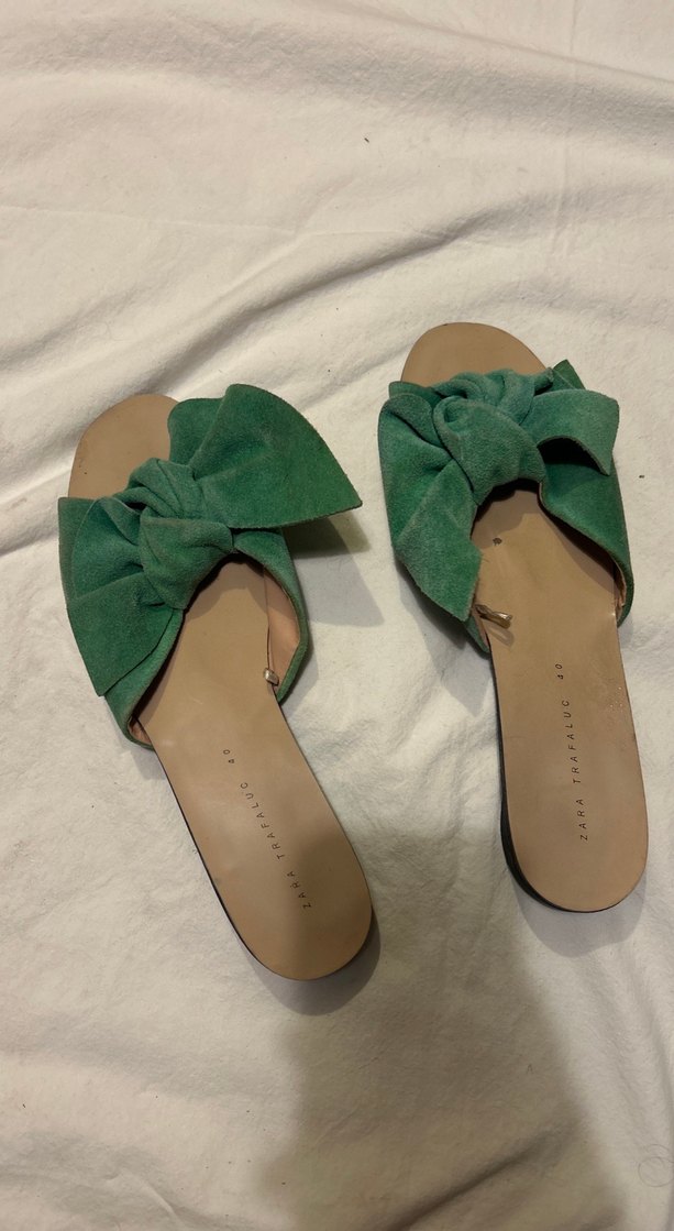 Yeşil Süet Fiyonklu Terlik - Görsel 3