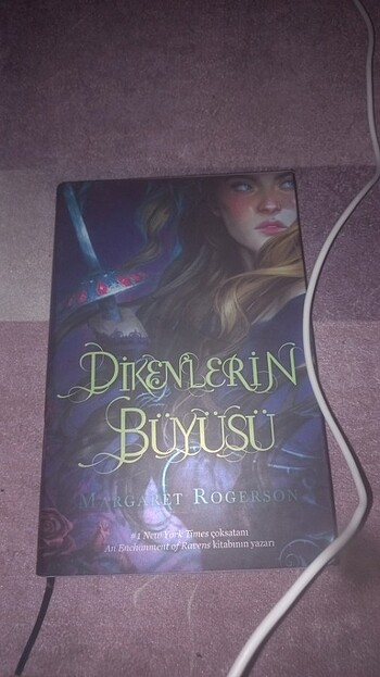 Dikenlerin büyüsü 