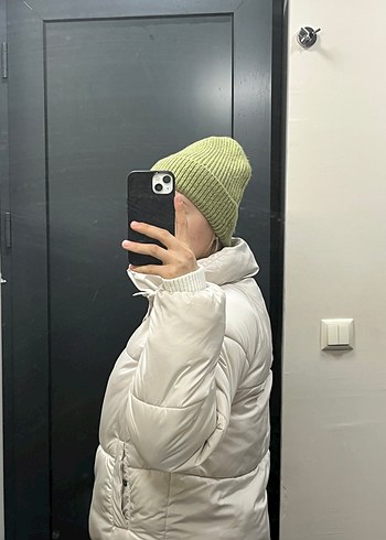 Ekru şişme mont - Görsel 2