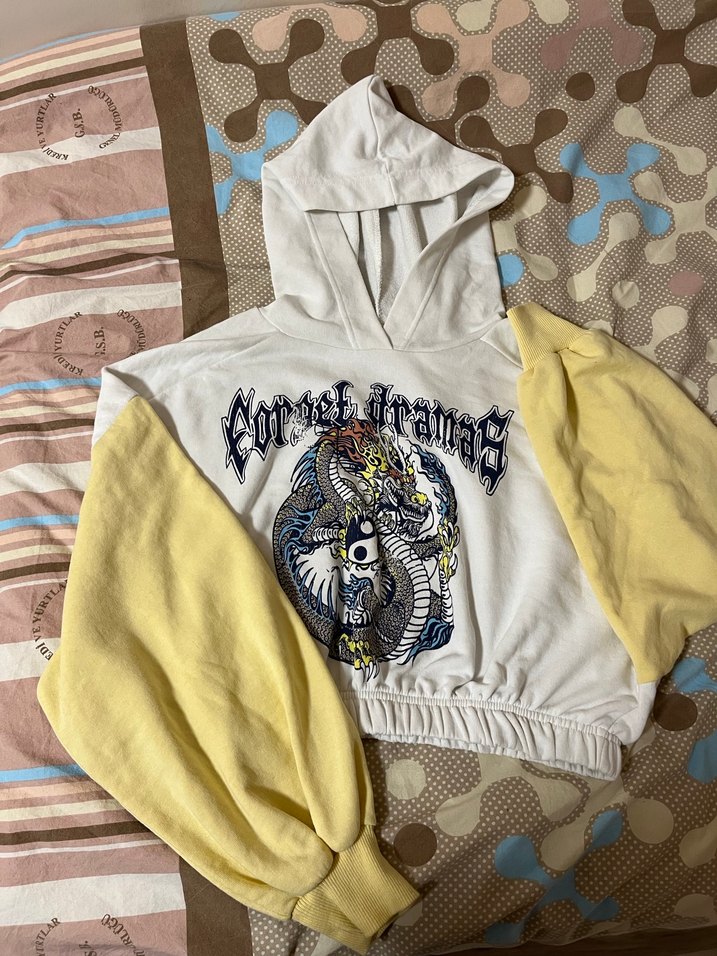 Sarı Baskılı Uzun Kollu Kadın Sweatshirt - Görsel 4