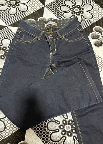 Kadın Koyu Mavi Desenli Kemerli Dar Kesim Kot - Görsel 2