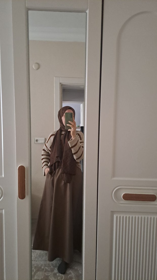 Sade Çizgili Kahverengi Gri Örgü Kadın Kazak - Görsel 4