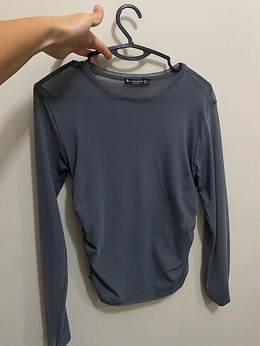Stradivarius gri tül body üst