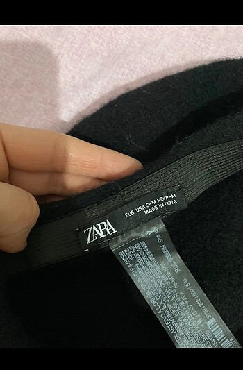 Zara Zara yün bere ressam şapka siyah