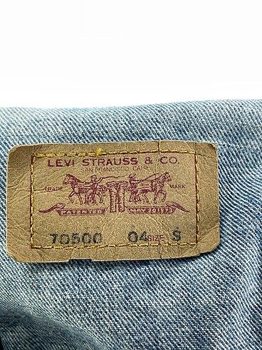 s Beden çeşitli Renk Levis Kot Ceket %70 İndirimli.