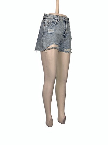 Trendyol & Milla Mini Şort %70 İndirimli. - Görsel 2