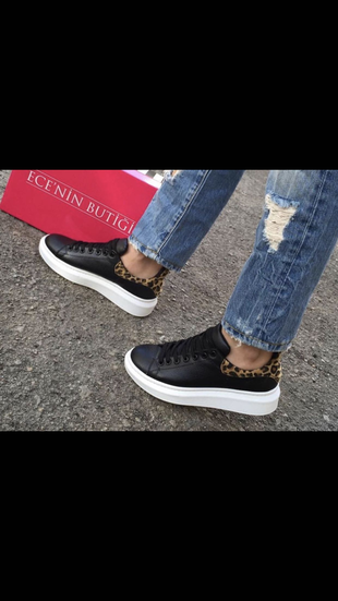 Diğer Leoparlı sneakers