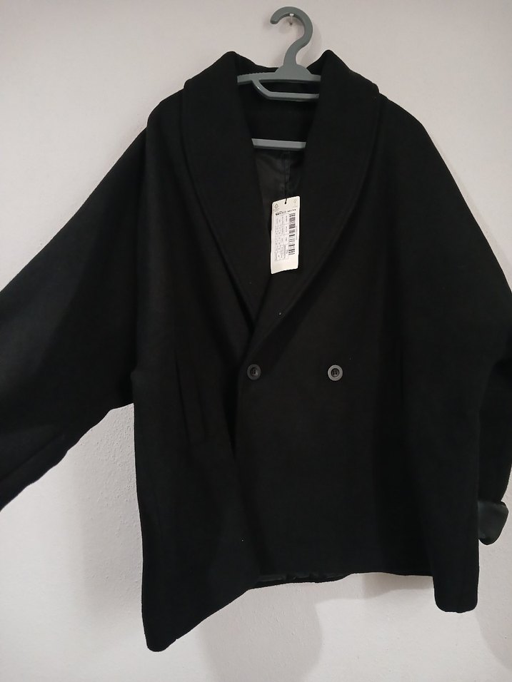 Siyah Kadın Kaban - Görsel 4