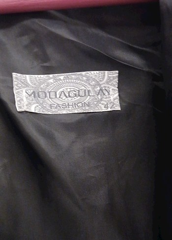 Siyah Düğmeli Kadın Midi Kışlık Mont - Görsel 2