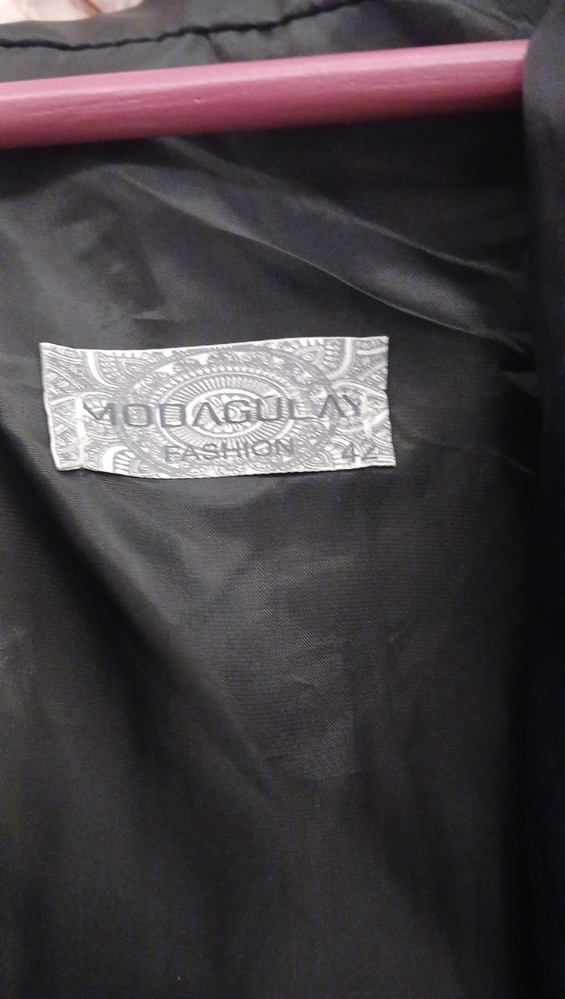 Siyah Düğmeli Kadın Midi Kışlık Mont - Görsel 2