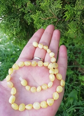 Beden Milky Renk Kehribar Bebek Kolye