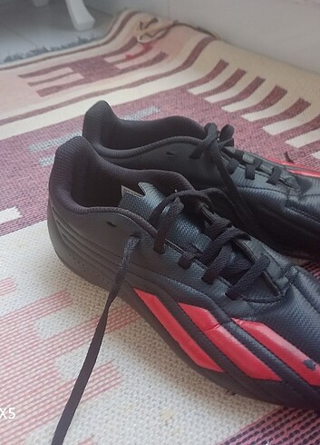 Adidas krampon