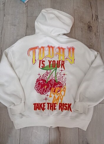 Bershka sweatshirt 