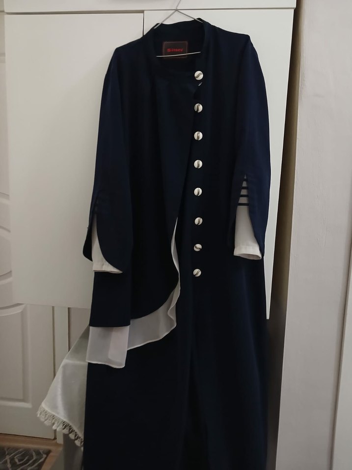 Düğmeli Lacivert Uzun Kadın pardesu - Görsel 3
