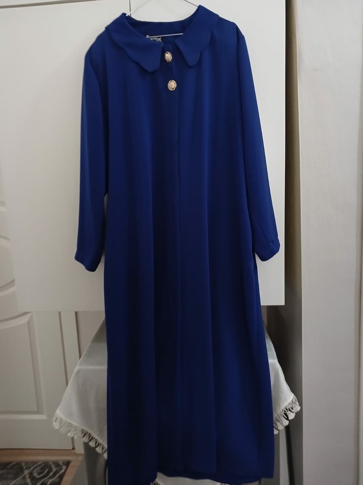 Mavi Düğmeli Uzun Kadın pardesu - Görsel 2