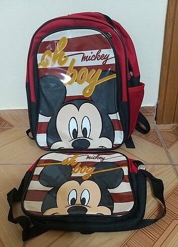 DİSNEY Mickey mouse Okul çantası+beslenme çantası sıfır etiketli