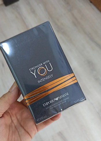 Emporio Armani Stronger With You Intense Erkek Parfümü