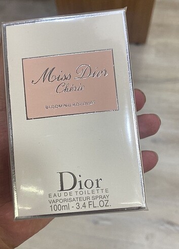 Miss Dior blooming bouquet 