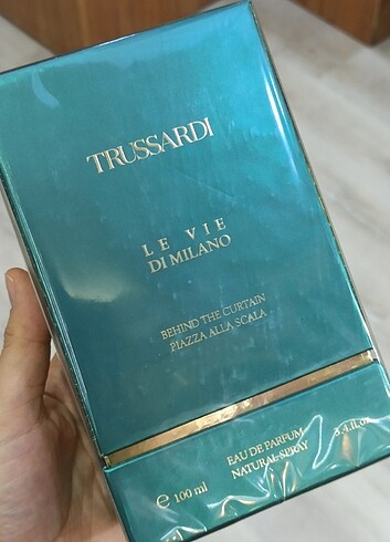 Trussardi le vie di milano