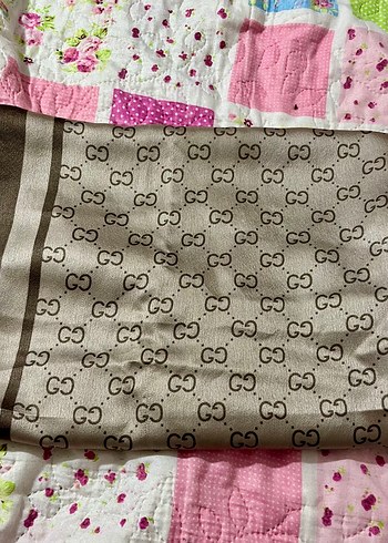 Gucci Şal