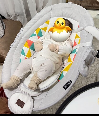  Otomatik sallanan ana kucağı